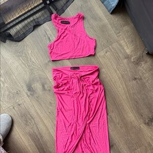 Sabora Fuchsia Women's Skirt Set